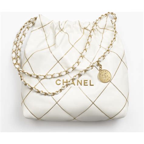 chanel 22 small handbag